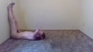 Nude Exercises: 10 Wall Sit-ups