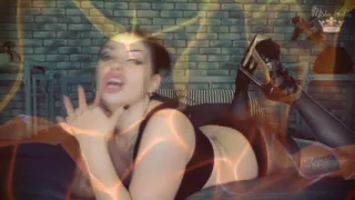 Sniffers everyday! Day 13 pump it out cum for me
