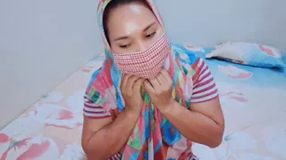 Her husband's name was screamed and screamed, and she screamed and screamed.