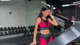 Generous Trainer Helped Katty Get More Protein After Her Workout - Anal Sex