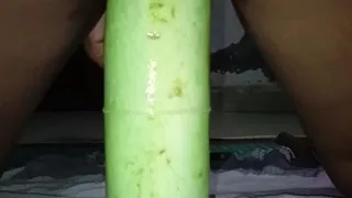 Bhabhi Ne bahut badi louki chut me dal diya