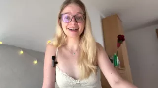 4 Benefits of Being a Sissy