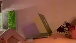 I'm cumming harder than ever