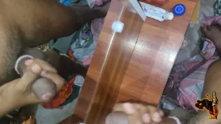 The village's horny boy tied his wife's hairband to his penis, masturbated and ejaculated.