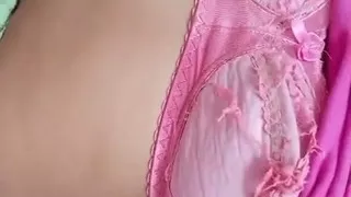 Intense Finger Masturbation of the Clitoris and Penetration