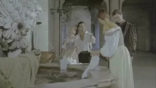 Renaissance Foursome: These Washerwomen Are Real Sluts