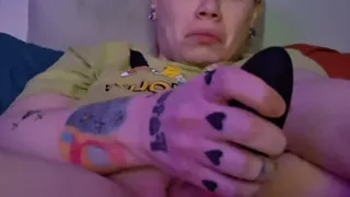 Tight MILF Pumpum