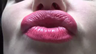 Kissing and duck face with big pink lips
