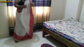 Tamil Sexy Widow Fucked by a Guy While Wearing Saree - Hindi Audio