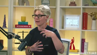 Khloe Kingsley: Squirting on Camera & Red Flags