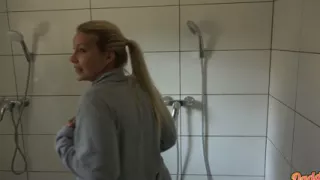 2403948129.mp4