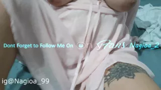 Beautiful plus-size woman masturbates with her fingers and zooms in on her vagina - TRAILER