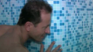 Double blowjob for a lucky cock