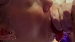 Beautiful Mature Wife Gives Blowjob with Cum in Mouth