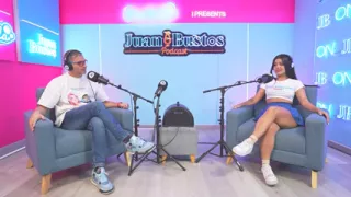 Camila Henao deepthroats: she takes her boyfriend's thick cock all the way down her throat and ends up with a mouthful of cum