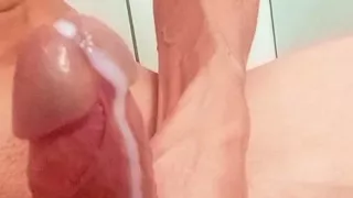 The exact moment of the delicious sperm explosion in slow motion