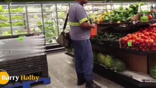 I Sucked off the Hot Guy in the Supermarket Bathroom.