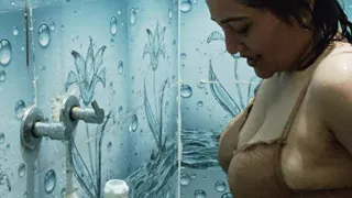 Desi Bhabhi Bathing