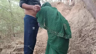 jangal mai gayi bhabhi ki chudai ki
