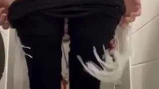 Shaved Pussy Work Pee