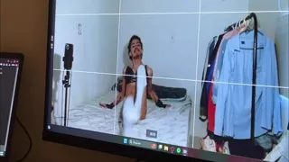 Sex Siren with Cumshot