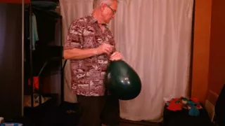 157) Two Sit 2 Pops and Blimp Balloon Hump and Cum