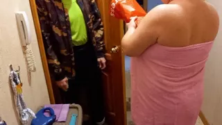 Doggy-style sex and blowjob to a courier