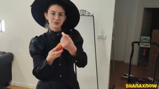 Cosplaying Witch That Eats Your Ass Devour Food Fetish