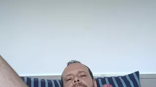 I shake my balls, my cock and the cum gushes out