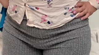 My MILF Stepmom Cleaning and Bouncing Her Beautiful Ass in Yoga Pants