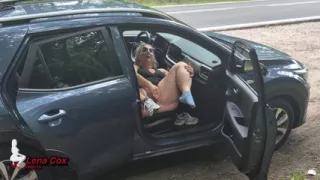 Risky Squirts by the Road