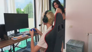 A Nerd Licked My Pussy for the First Time and I Bounced on His Huge Cock