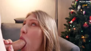 Sexy Schoolgirl Continues to Fuck in Torn Tights