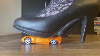 Crushed Dreams: Giantess Bootyful Bella Blast Vs the Orange Sports Car
