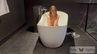 Teen Caught in the Bathtub and Fucked!