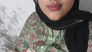 Beautiful hijabi girl showing hot big boobs
