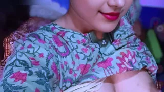 village girl nude recording her mobile and viral mms video, cute girl xxx video