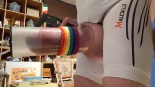 Extreme Penis Pumping