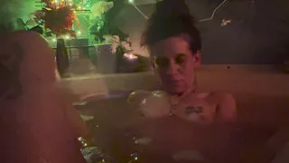 Bath time play