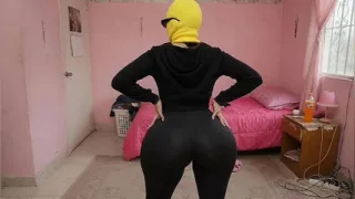 Voluptuous Petite Girl Moving Her Massive Ass