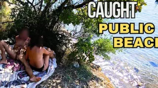 Flashing My Cock in Front of Stepdaughter on a Public Beach and She Helps Me Cum in Front of Everyone
