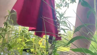 piss pee hana outside yard