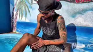 Tuxedo by the pool with oil bath moisturizing the pika