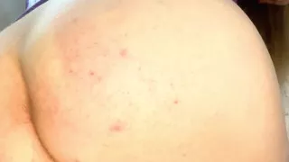 Rich Masturbation in the Bathroom