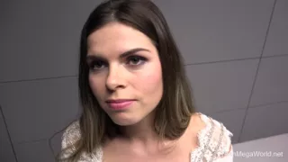 Smart Security Guard Fucked a Hot Beauty