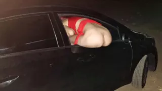 Cuckold Leaves Wife with Her Butt Exposed at the Car Window to Strangers in Public!