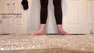 Bubble Wrap Popping Goddess Size 16 Feet
