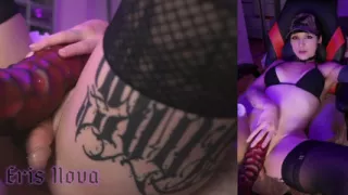 Hot Goth Trans Girl Gets Gaped by Massive Dildo on Fuck Machine