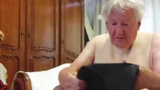 Nursing Bra and Thight Miniskirt