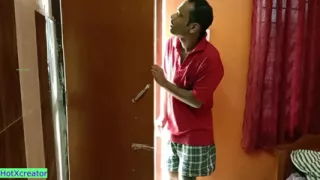 Indian Crook sex! Hot bhabhi getting fucked by crook